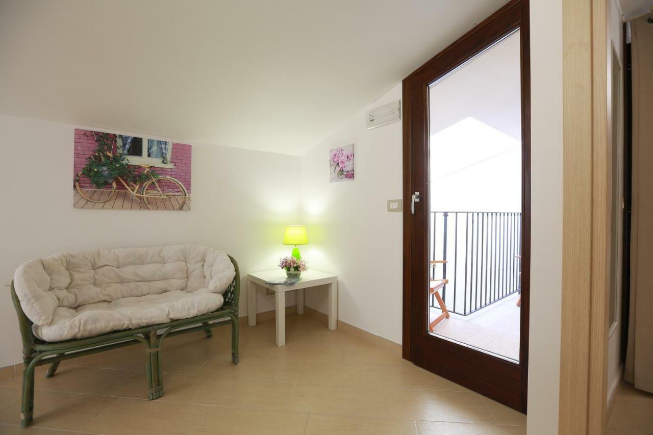 Casa Vacanza Il Dromone بوزالو المظهر الخارجي الصورة